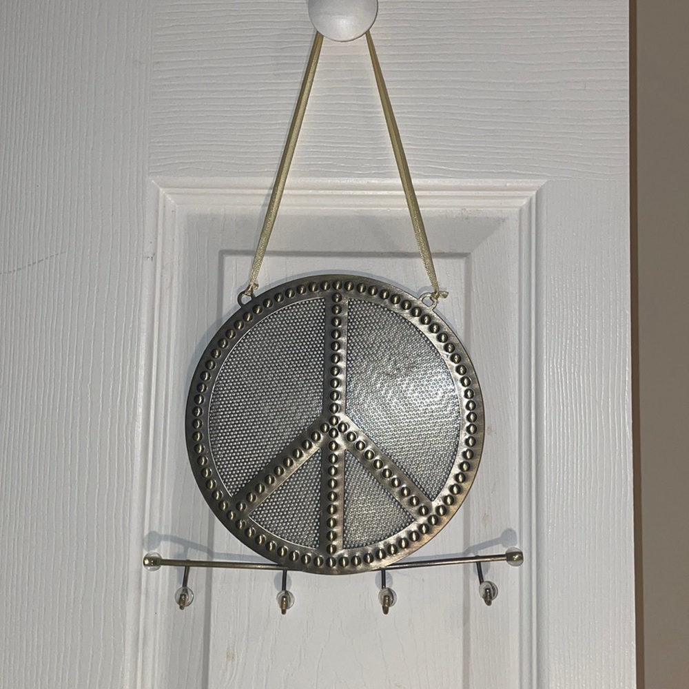Metal Jewelry Hanger